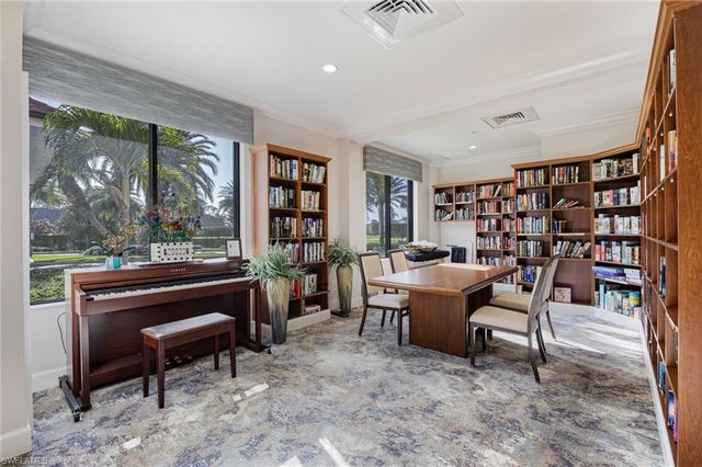 5950 Amherst DR A101, Naples, FL 34112
