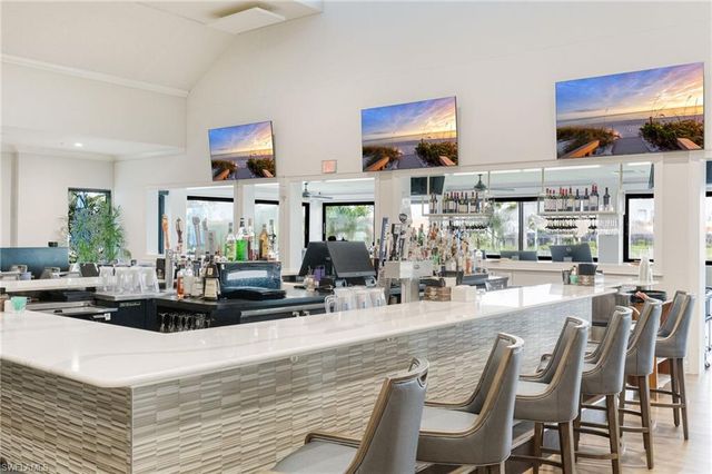 5950 Amherst DR A101, Naples, FL 34112