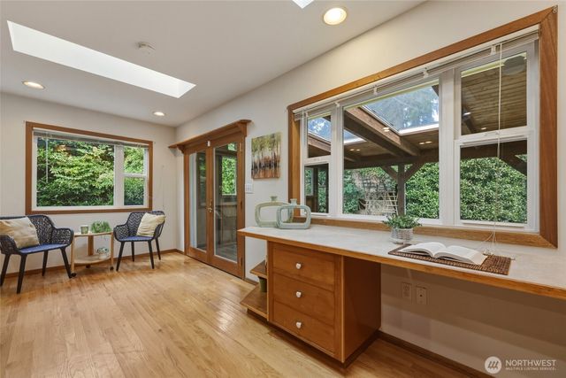 2010 Forest Hill Drive SE, Olympia, WA 98501