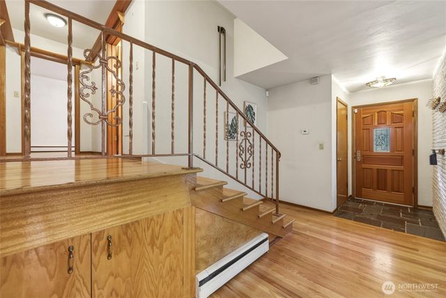 2010 Forest Hill Drive SE, Olympia, WA 98501