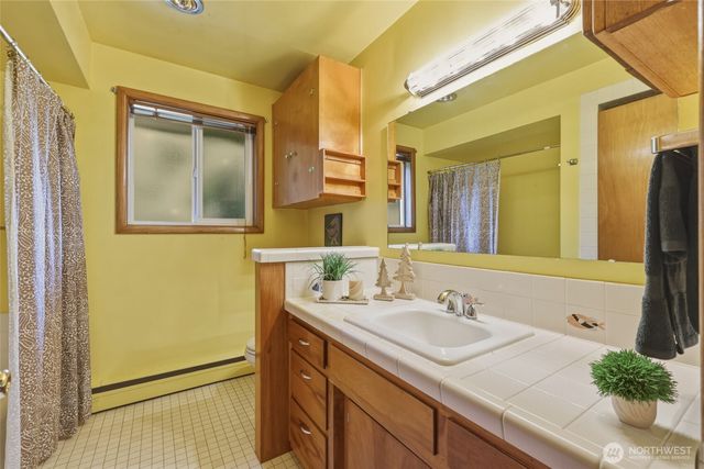 2010 Forest Hill Drive SE, Olympia, WA 98501