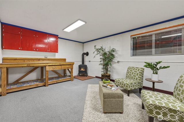 2010 Forest Hill Drive SE, Olympia, WA 98501