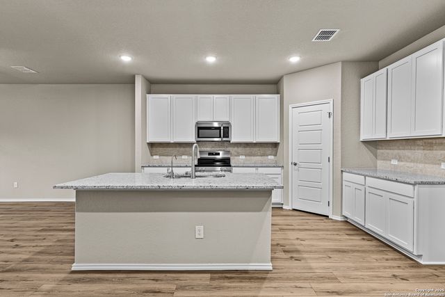 6518 Lowrie Block, San Antonio, TX 78239