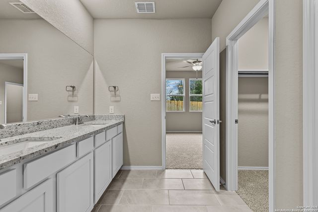 6518 Lowrie Block, San Antonio, TX 78239