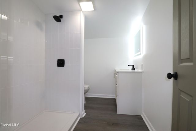 1928 Greenpoint Avenue, Rotterdam, NY 12303