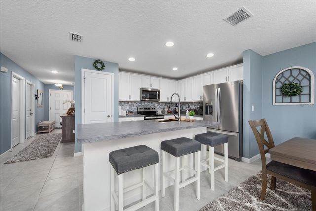 723 JEFFERSON STREET, Davenport, FL 33837