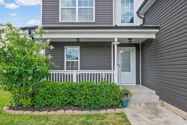 433 Andean Ct, Clarksville, TN 37040