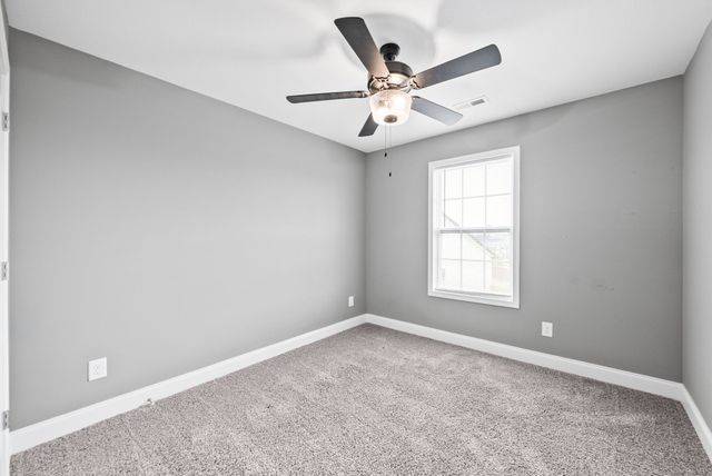 433 Andean Ct, Clarksville, TN 37040