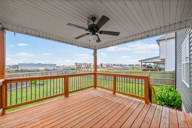 433 Andean Ct, Clarksville, TN 37040