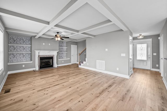 433 Andean Ct, Clarksville, TN 37040