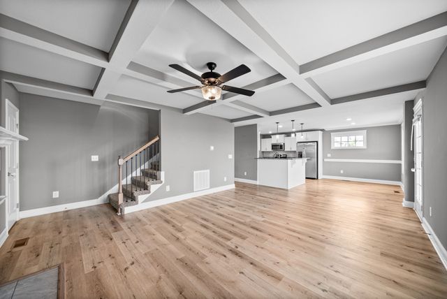 433 Andean Ct, Clarksville, TN 37040