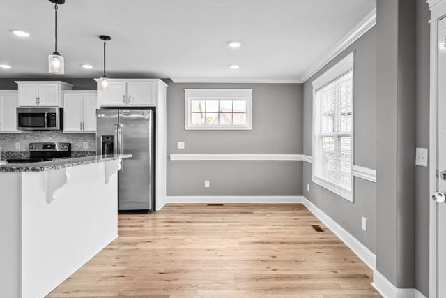 433 Andean Ct, Clarksville, TN 37040