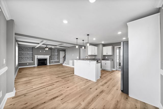 433 Andean Ct, Clarksville, TN 37040