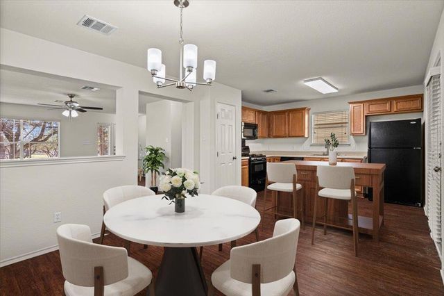 1316 Davis Mountain LOOP, Cedar Park, TX 78613