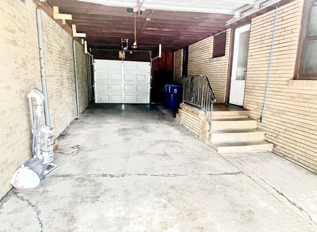 1415 Plain Street, Peru, IL 61354