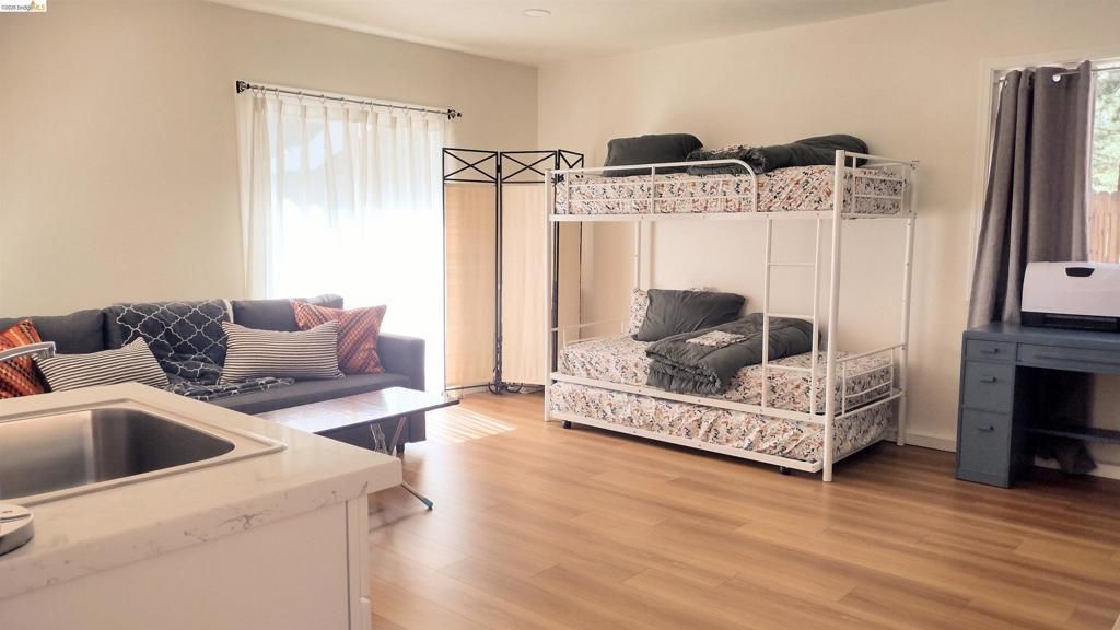 Image 14 of property listing at 1098 4Th St, South Lake Tahoe, CA 96150