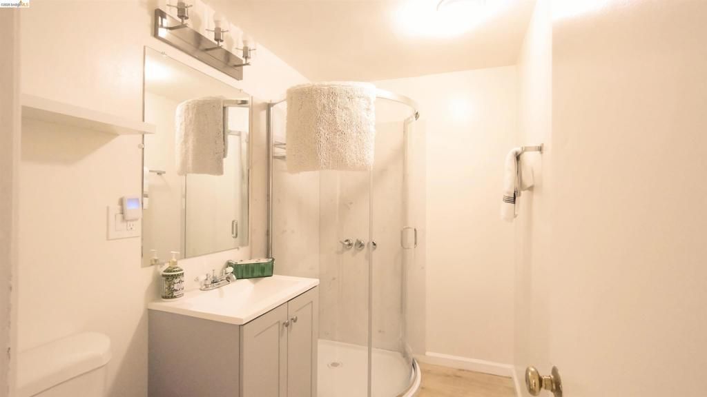 Image 15 of property listing at 1098 4Th St, South Lake Tahoe, CA 96150