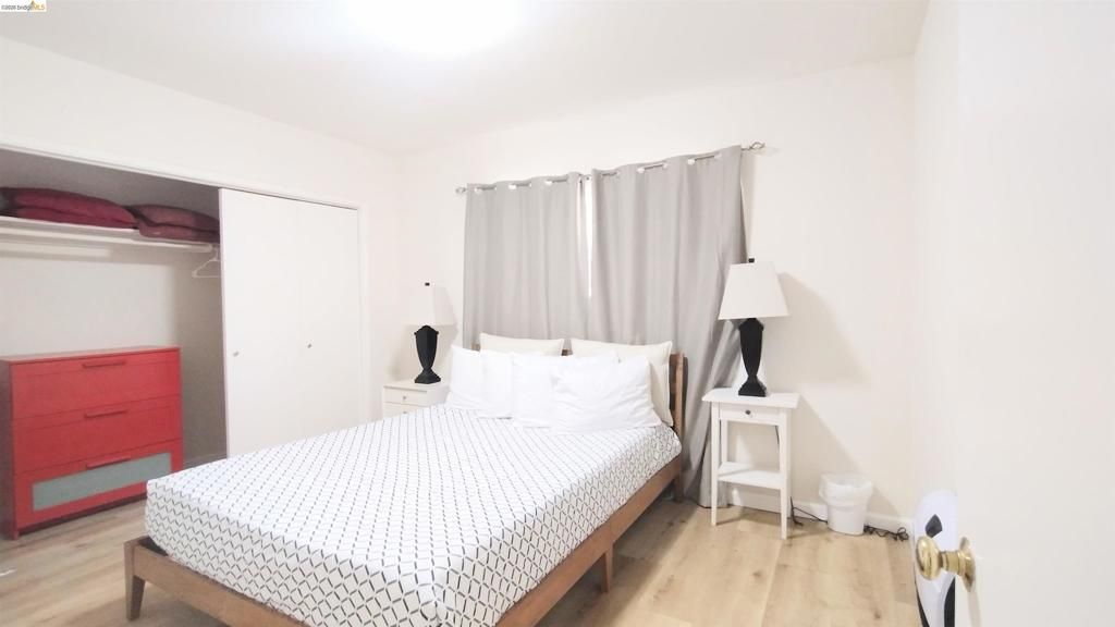 Image 18 of property listing at 1098 4Th St, South Lake Tahoe, CA 96150