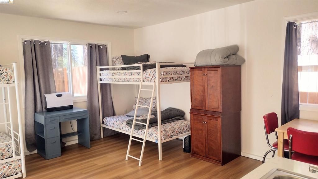 Image 24 of property listing at 1098 4Th St, South Lake Tahoe, CA 96150