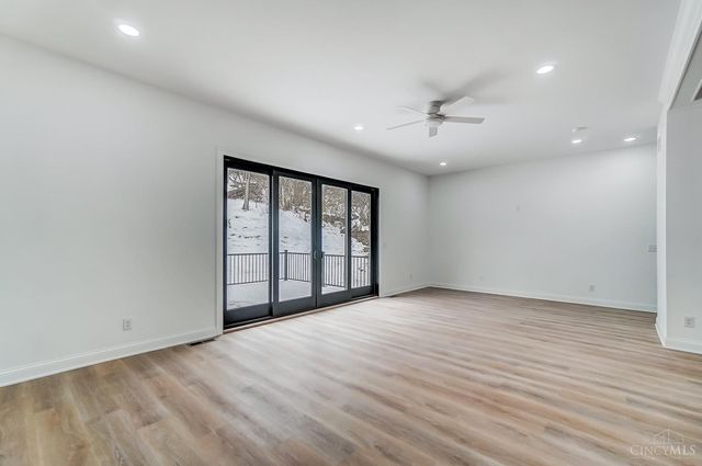 619 W Loveland Avenue, Loveland, OH 45140