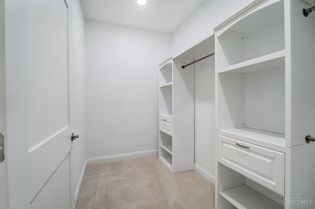 619 W Loveland Avenue, Loveland, OH 45140