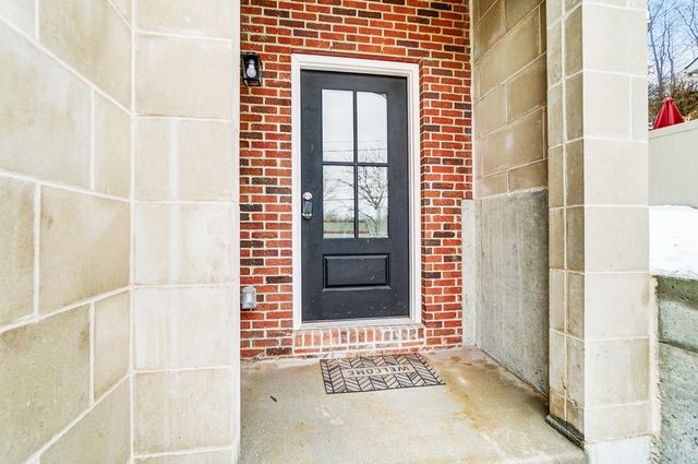 619 W Loveland Avenue, Loveland, OH 45140