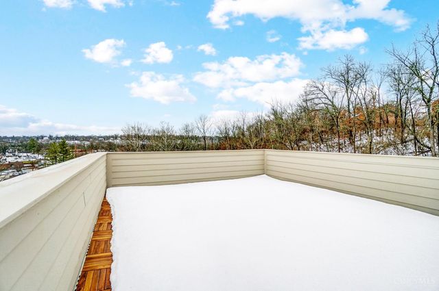 619 W Loveland Avenue, Loveland, OH 45140