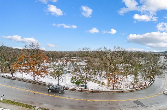 619 W Loveland Avenue, Loveland, OH 45140