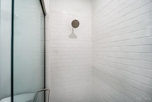 619 W Loveland Avenue, Loveland, OH 45140