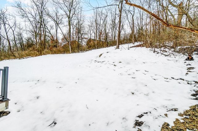 619 W Loveland Avenue, Loveland, OH 45140