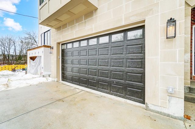 619 W Loveland Avenue, Loveland, OH 45140