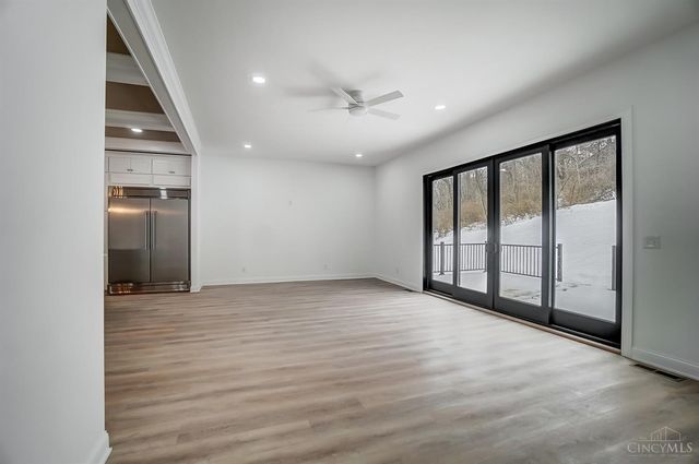 619 W Loveland Avenue, Loveland, OH 45140