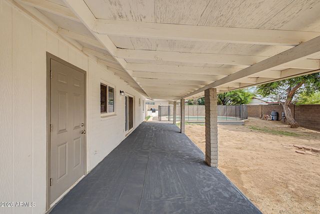 1425 W WICKIEUP Lane, Phoenix, AZ 85027