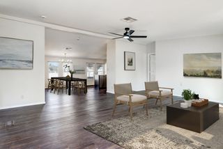 819 3rd Street SW, Rio Rancho, NM 87124