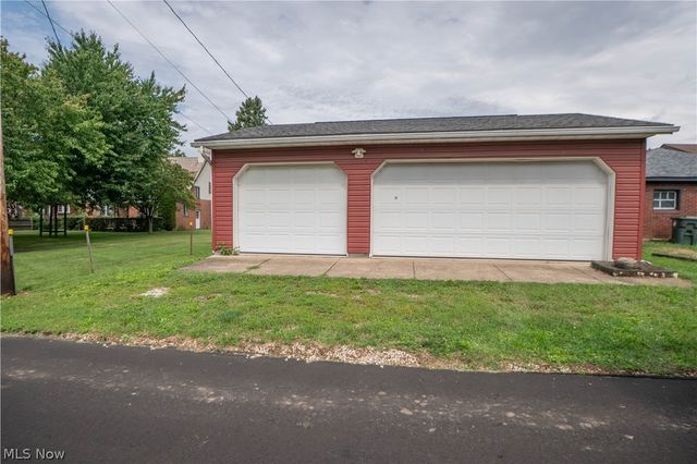 1326 12th Street NW, Canton, OH 44703