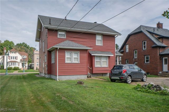 1326 12th Street NW, Canton, OH 44703