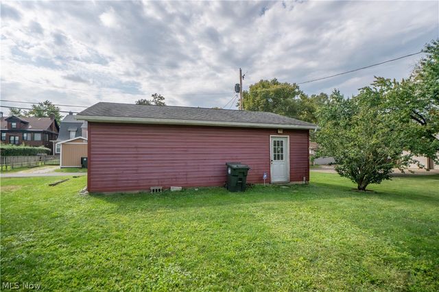 1326 12th Street NW, Canton, OH 44703