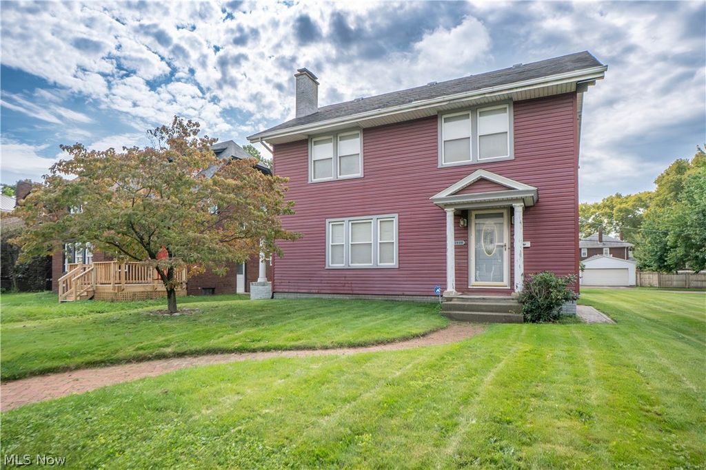1326 12th Street NW, Canton, OH 44703
