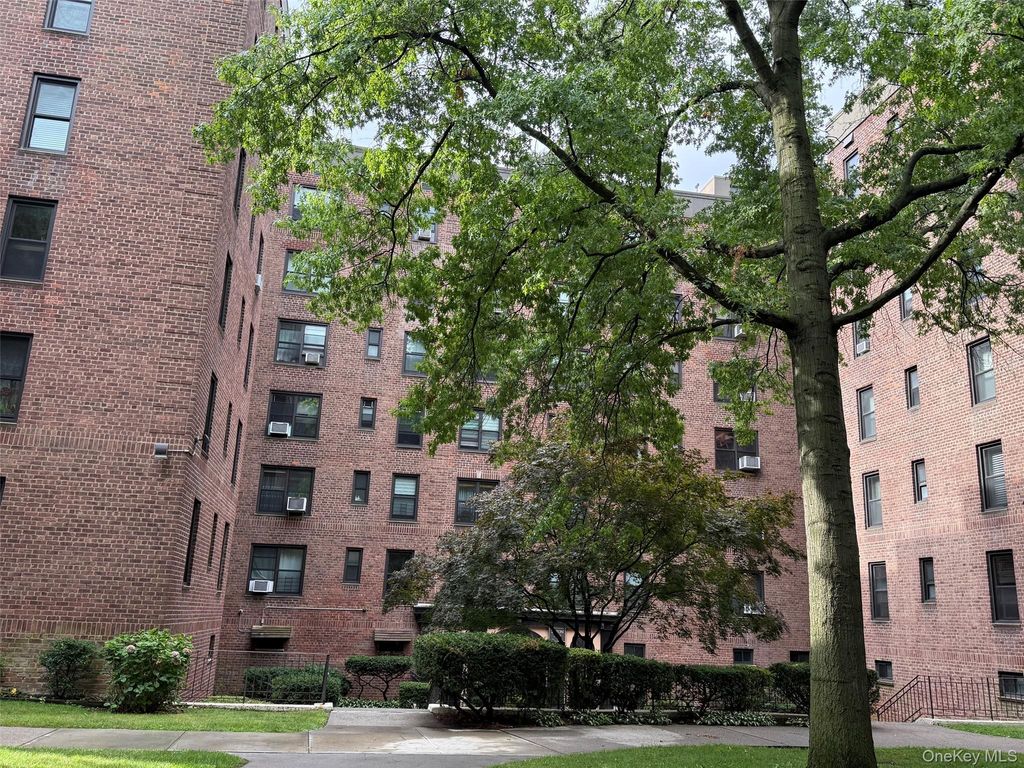 83-85 Woodhaven Boulevard 4F, Woodhaven, NY 11421 — exterior