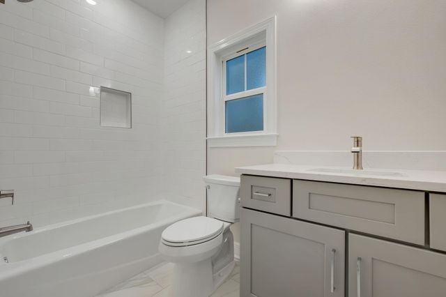 2335 Barcelona Court, Tallahassee, FL 32311