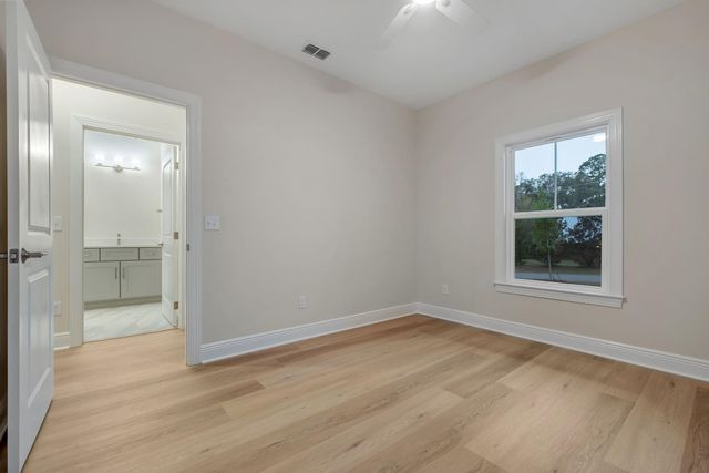 2335 Barcelona Court, Tallahassee, FL 32311