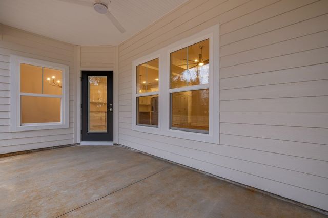 2335 Barcelona Court, Tallahassee, FL 32311