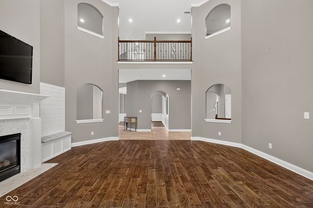 13712 Fairwood Drive, Fishers, IN 46055
