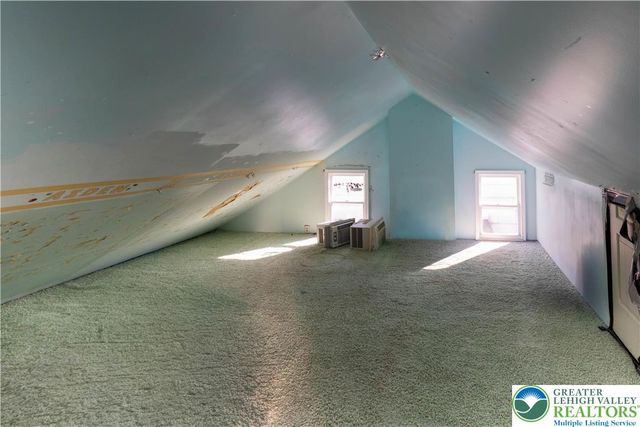 1604 Newport Avenue, Northampton Boro, PA 18067