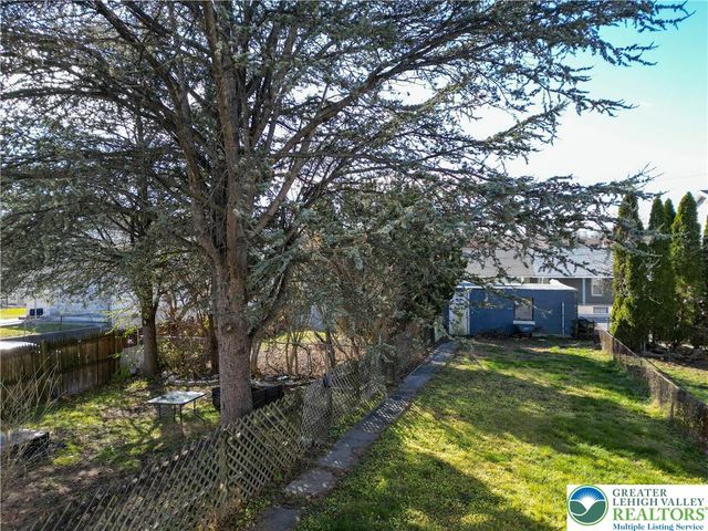 1604 Newport Avenue, Northampton Boro, PA 18067