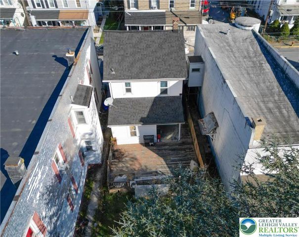 1604 Newport Avenue, Northampton Boro, PA 18067