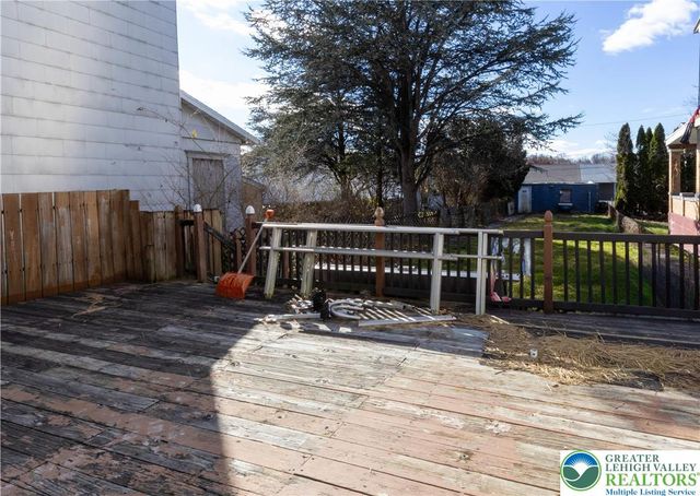 1604 Newport Avenue, Northampton Boro, PA 18067