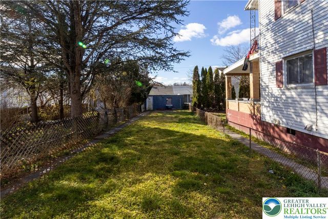 1604 Newport Avenue, Northampton Boro, PA 18067