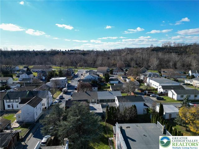 1604 Newport Avenue, Northampton Boro, PA 18067