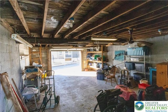 1604 Newport Avenue, Northampton Boro, PA 18067